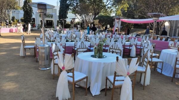 Centre Tables And Chairs For Rent
