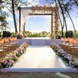 Enhance Your Outdoor Wedding With Our Decoration Services
